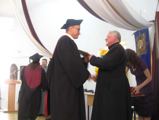 Вручення дипломів випускникам МПЕН
