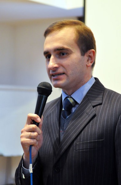 Керівник спеціалізації "журналістика" Тарас Лильо
