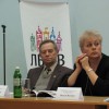 Представники освітніх закладів на круглому столі у Дніпропетровську